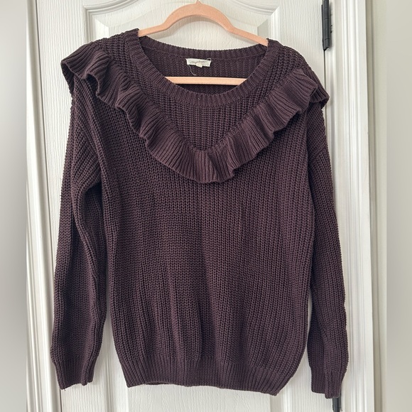 Ruffle Detail Sweater - Mystree - Large - Picture 1 of 3